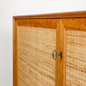 SIDEBOARD I TEAK OCH ROTTING, "NORRLAND", ALF SVENSSON, BJÄSTA MÖBELSNICKERI