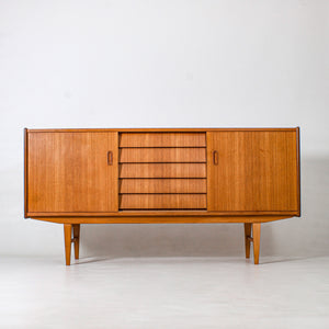 SIDEBOARD I TEAK, LAMMHULTS
