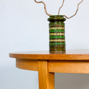 RUNT MATBORD I TEAK