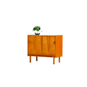 SKÅP I TEAK