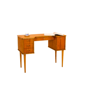 SMINKBORD I TEAK